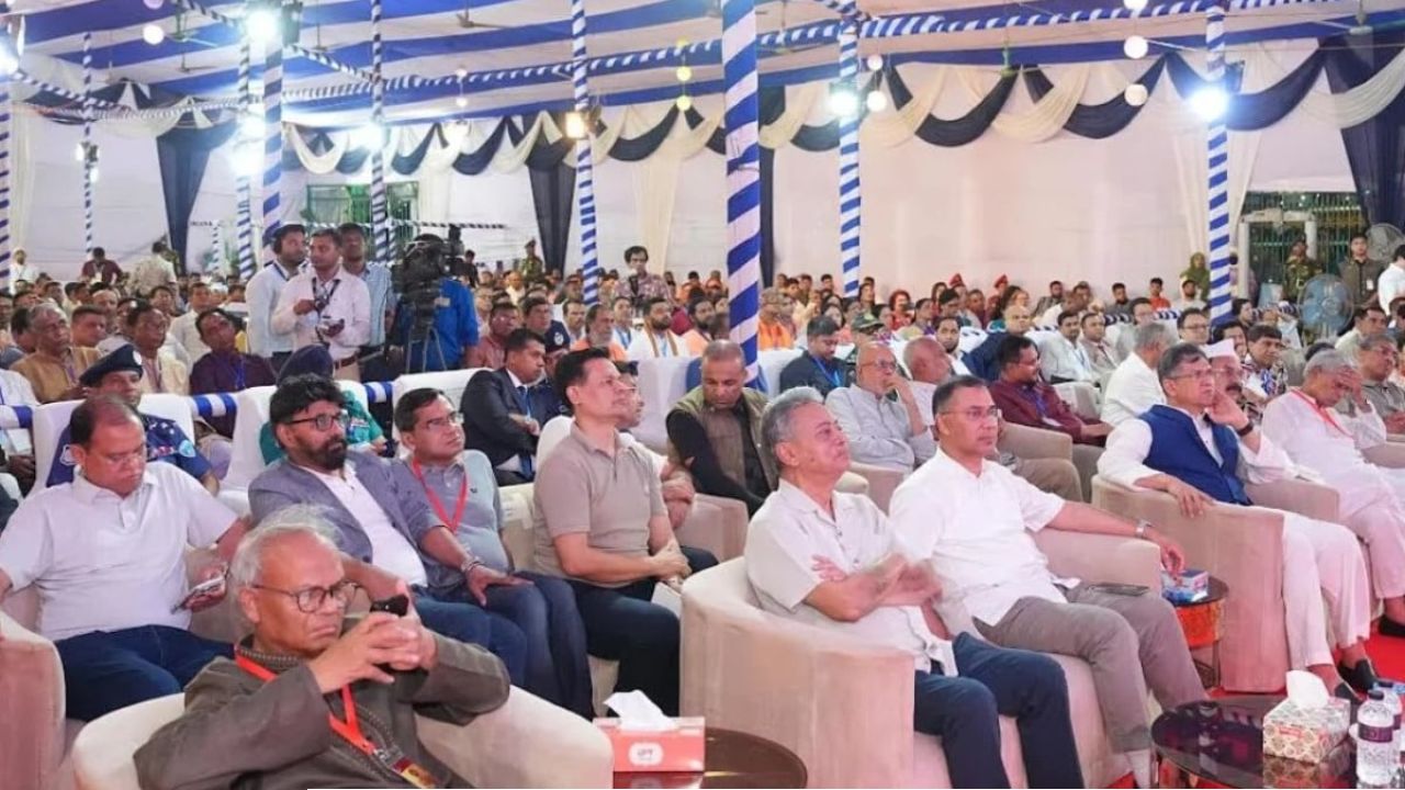 দল-মত-ধর্ম-বর্ণ নির্বিশেষে নতুন বাংলাদেশ গড়ার আহ্বান প্রধানমন্ত্রীর